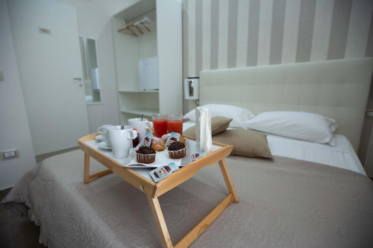 Philip Royal 3* Naples
